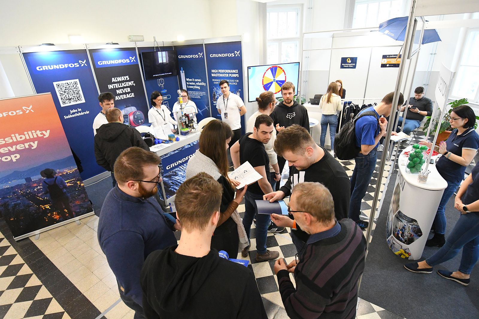 Állásbörze az Óbudai Egyetemen Székesfehérváron